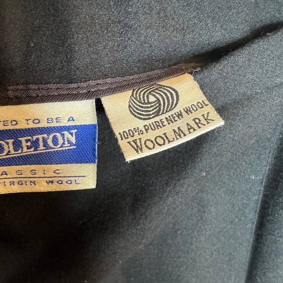 Vintage Pendleton Black 100% Virgin Wool Pleated Skirt Made in USA READ - Picture 5 of 5